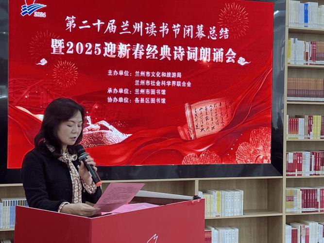 谁用诗歌声声迎新,诉说青春与梦想?-图2 谁用诗歌声声迎新,诉说青春与梦想?-图2