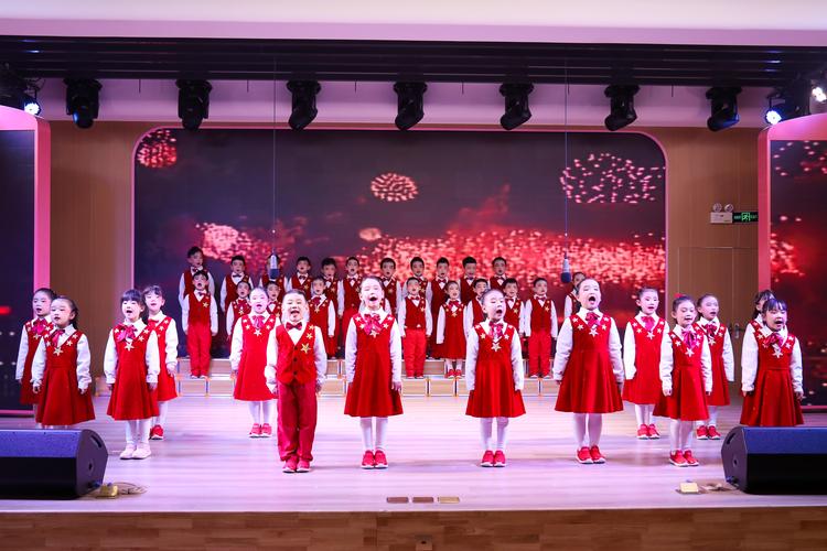 小班诗歌朗诵,如何让幼儿爱上表达?-图3 小班诗歌朗诵,如何让幼儿爱上表达?-图3