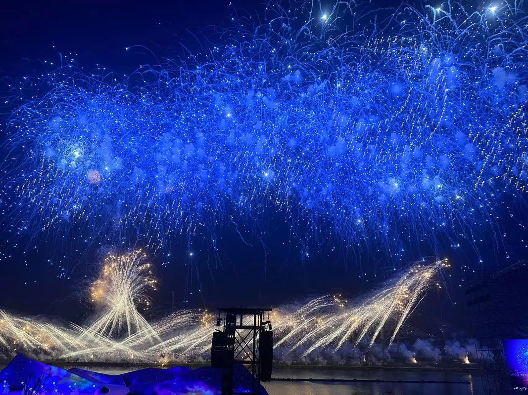 烟火 诗歌，烟火诗歌集锦-图3