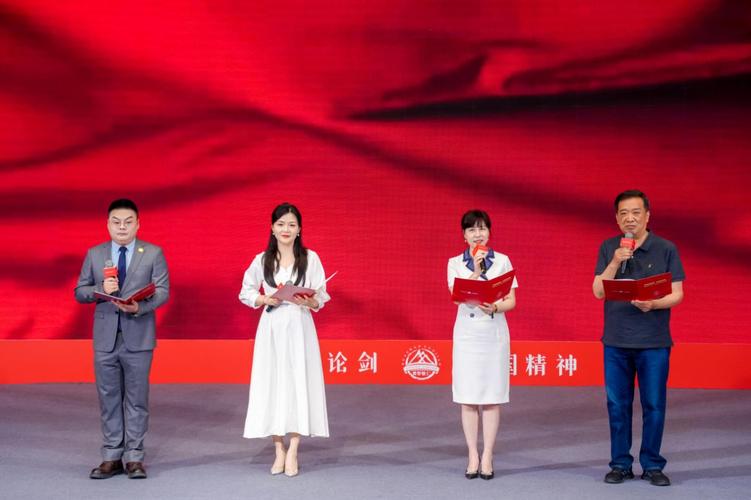 致奋斗诗歌朗诵视频，奋斗 诗朗诵-图3