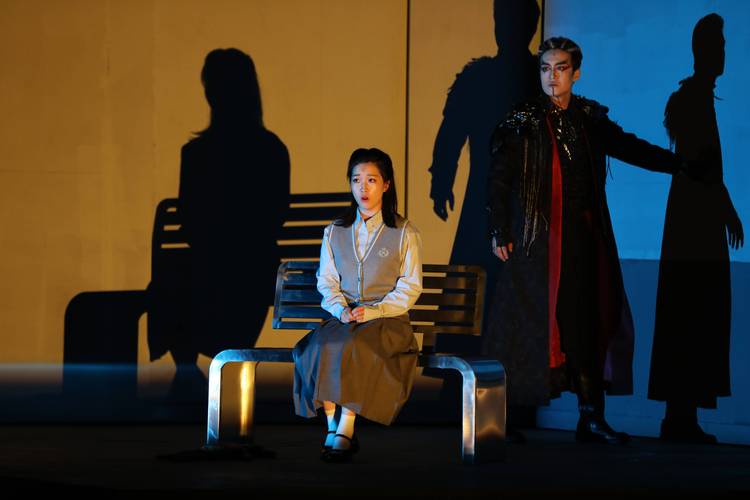 心理诗歌剧，疗愈心灵还是情绪宣泄？-图1