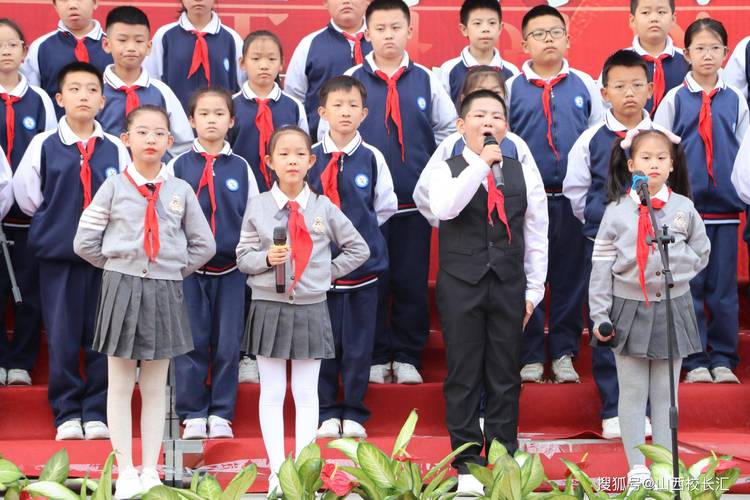 六一诗歌集体朗诵,如何更精彩?-图2 六一诗歌集体朗诵,如何更精彩?-图2