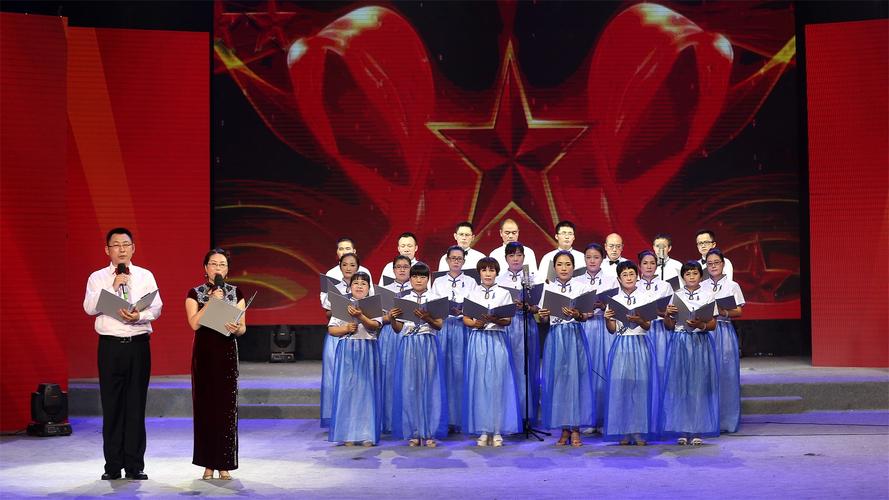 诗歌朗诵队形如何设计出彩？-图3