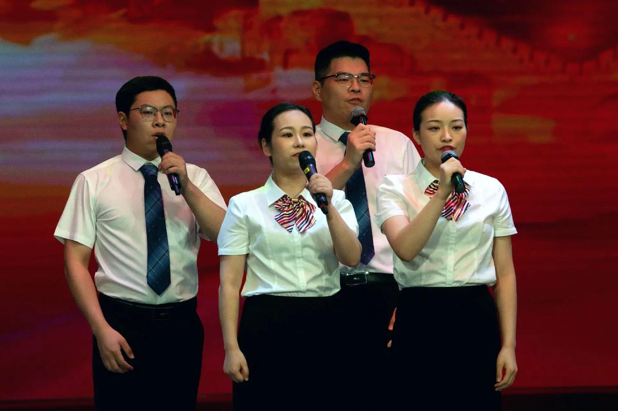 诗歌朗诵如何献礼七一？-图3