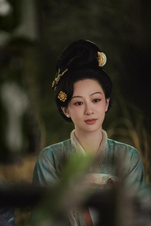 诗歌美女上墙-图2